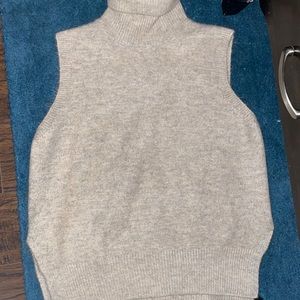 Oak and fort sweater